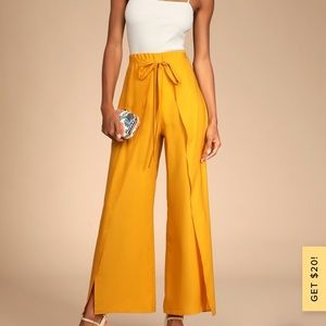 Lulu’s Slide Slit Pants